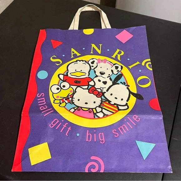 SANRIO HELLO KITTY 1993 PAPER TOTE GIFT BAG WITH HANDLES KOREA MADE - Picture 1 of 6